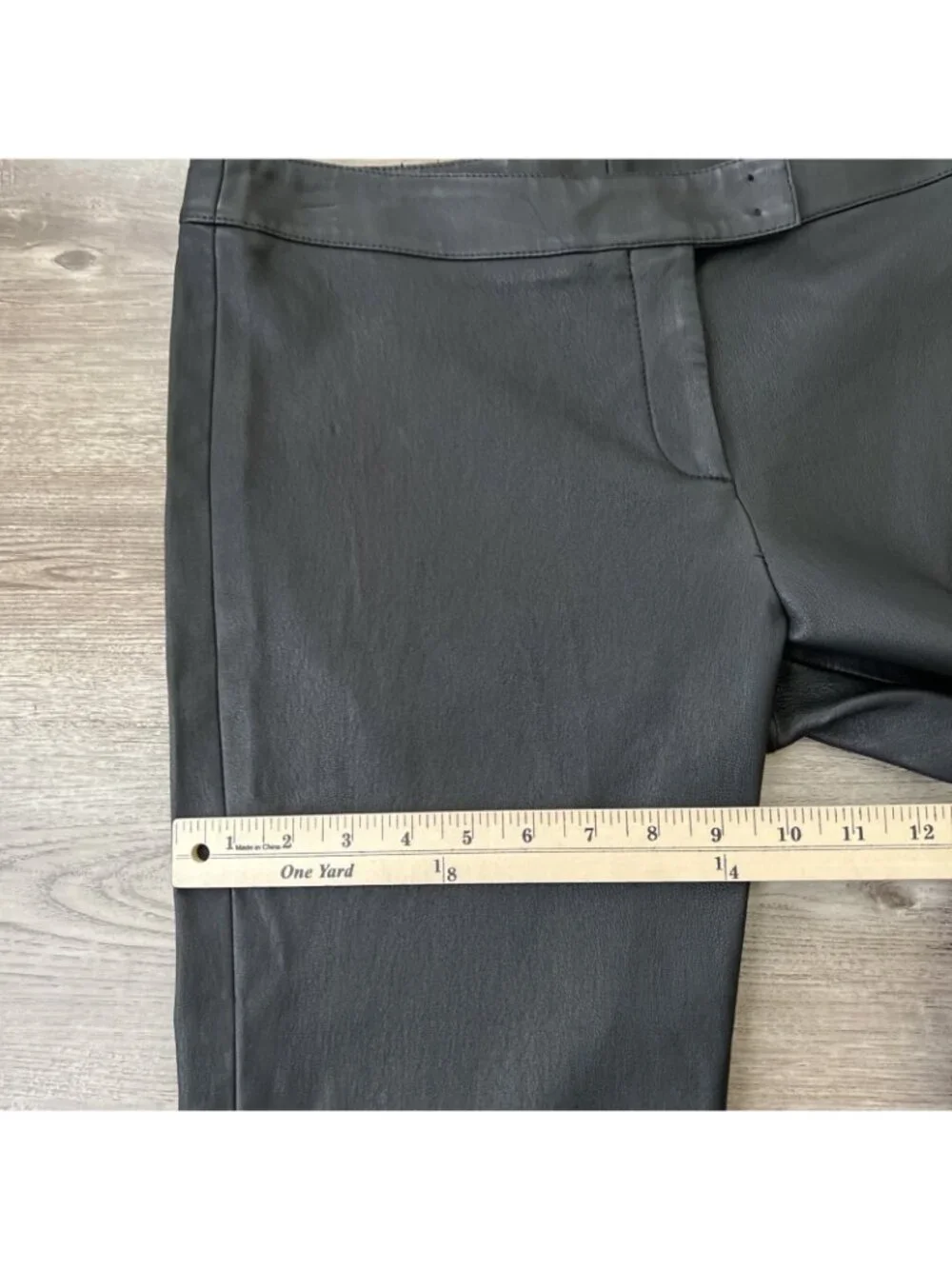 Akris Punto‎ Fancy Lambskin Nappa Leather Front Fitted Pants Womens US 10 Black